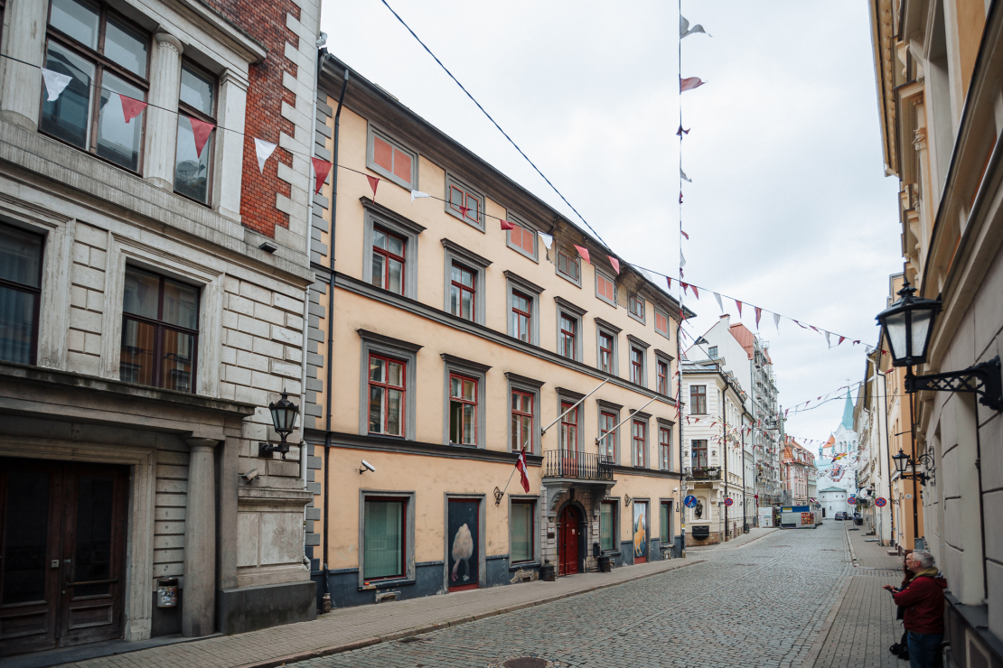 VAS "Valsts nekustamie īpašumi" (VNĪ) izsludinājusi izsoli nekustamajam īpašumam Pils ielā 21, Rīgā. 
