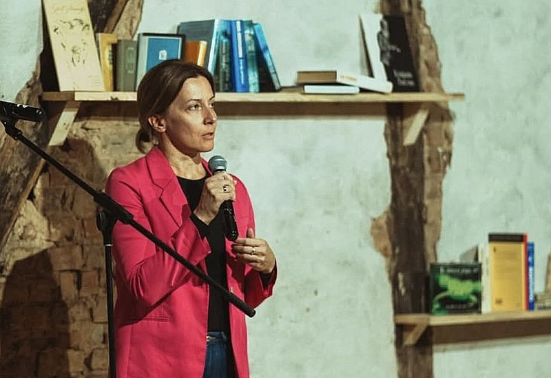 Rūjienas pilsētas bibliotēkas vadītāja Ilze Krastiņa.