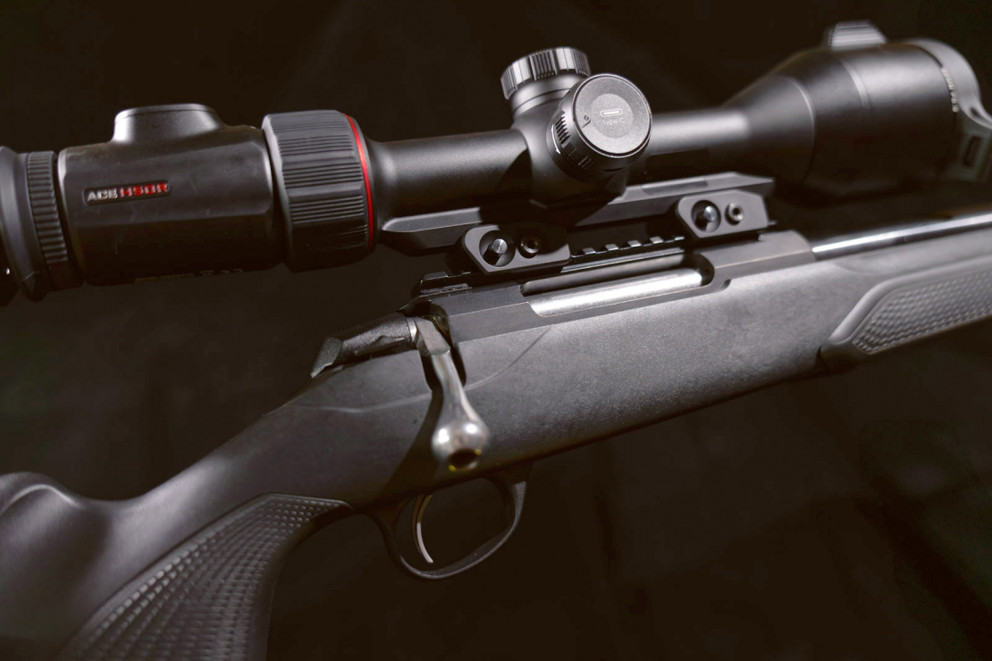 Termālais tēmēklis Nocpix ACE H50R ar Zeiss sliedi.