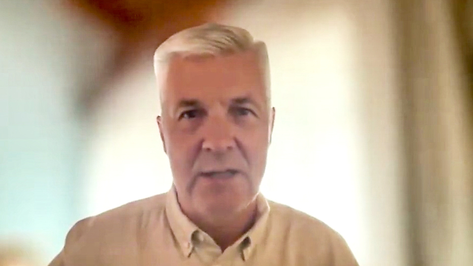 Artis Pabriks, politiķis, bijušais aizsardzības ministrs.