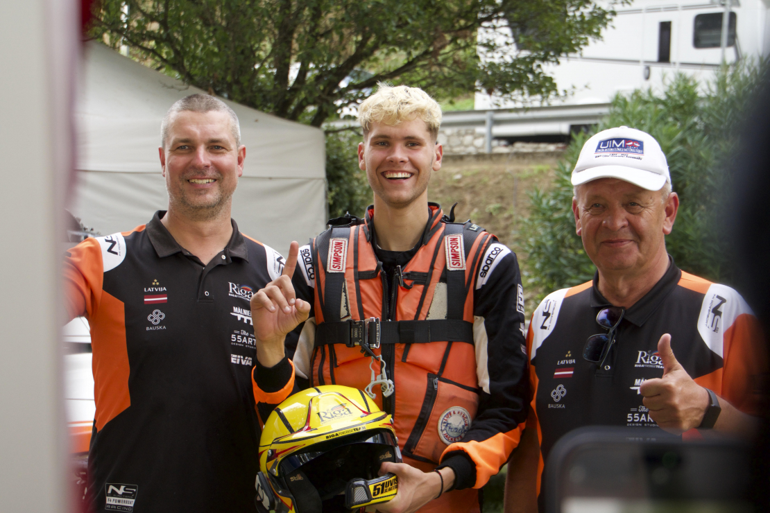 Nils Slakteris — Pasaules čempions Formulā 4!
