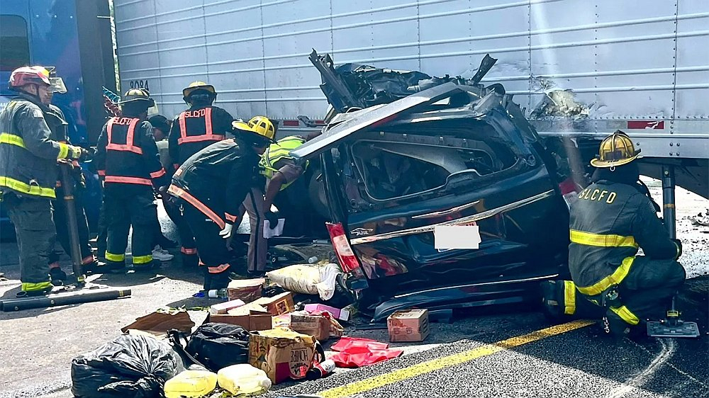 Viens no mazāk pieminētiem draudiem, ko rada migranti, – drošība uz ceļiem. Herdžinders Singhs, kuram nebija likumīgu tiesību atrasties ASV, augustā Floridas štatā ar kravas auto izraisīja avāriju, kurā gāja bijā trīs cilvēki.