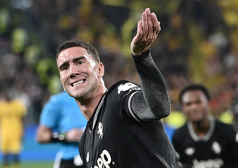 Turīnas "Juventus" uzbrucējs Dušans Vlahovičs kļuva par galveno varoni UEFA Čempionu līgas sezonas atklāšanas vakarā.