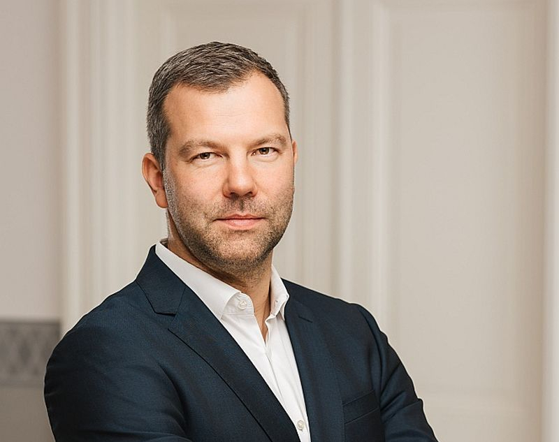 "No elektroenerģijas tirgus pārejas uz 15 minūšu tirdzniecību igtermiņā priekšrocības gūs tie tirgus dalībnieki, kas spēs būt elastīgi un reaģēt uz cenu signāliem," Roberts Samtiņš, "AJ Power" uzņēmumu grupas vadītājs.
