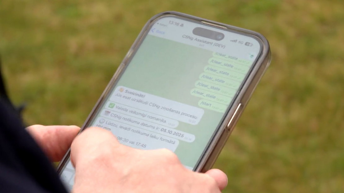 Čatbots ļaus autovadītājiem aizpildīt saskaņoto paziņojumu pēc ceļu satiksmes negadījuma WhatsApp vai Telegram lietotnēs.