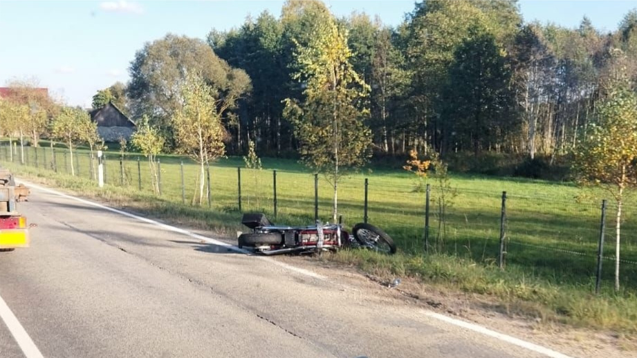 Aizkraukles novada Seces pagastā avarējušais motocikls, kura vadītājs gājis bojā.

