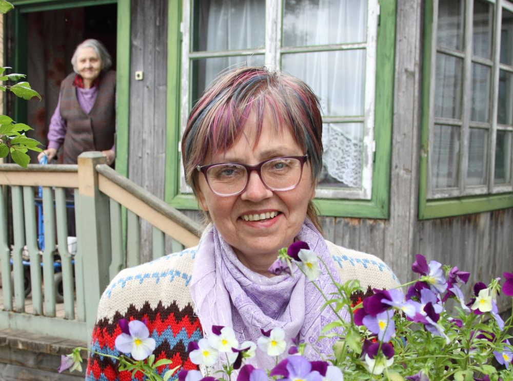 Margita Krišjāne, Valsts valodas centra sabiedriskā palīdze.