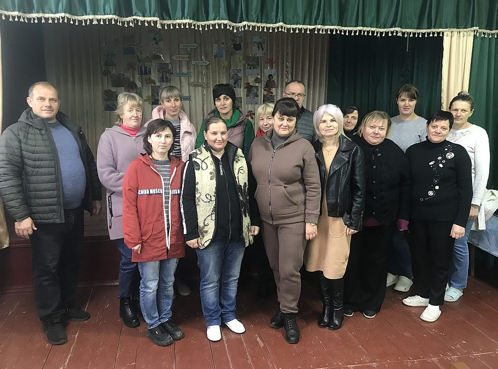 Viņņicas apgabala Maļiņivkas ciema skoliņas pedagoģes.