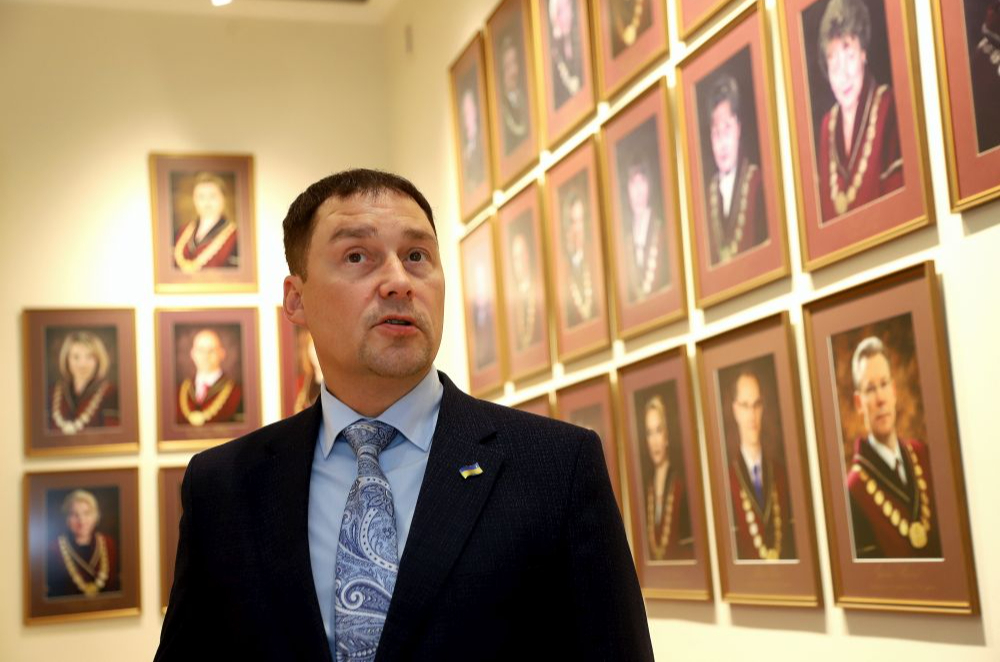 Juris Juriss: "Būtiski atzīmēt, ka 17 gadu laikā likumdevējs nav pieņēmis regulējumu, ar ko tādos gadījumos kā Lemberga lietā būtu iespējams reāli pārvaldīt arestēto mantu. Tas būtu jāpaveic, lai sekmētu tiesisko atrisinājumu līdzīgās lietās."