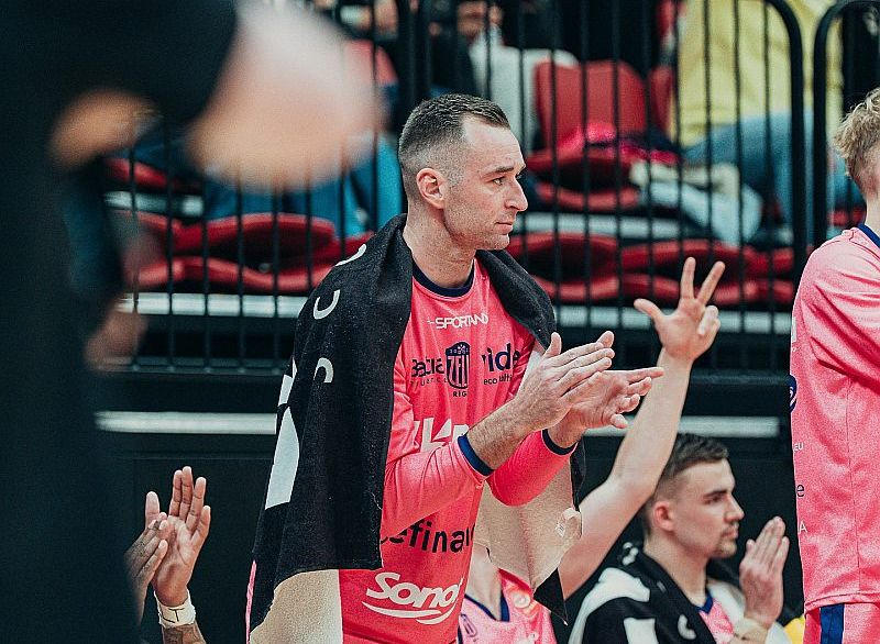 Uģis Pinete aizvada 16. sezonu profesionālajā basketbolā.