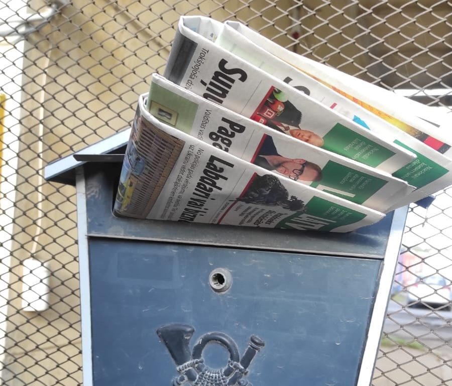 "Latvijas Avīzes" pastkastītē.