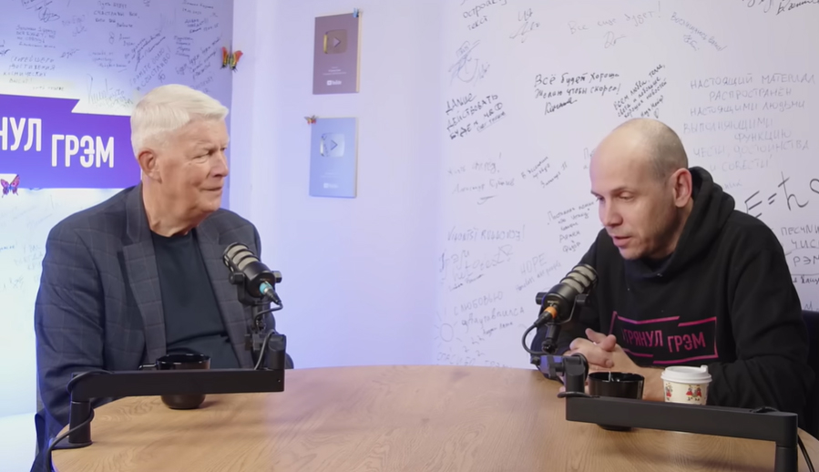 Valsts eksprezidents Valdis Zatlers kanālā "I grjanul grem".