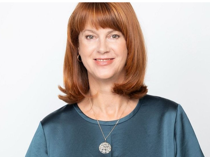 Biedrības "Zemnieku saeima" valdes priekšsēdētāja vietniece Maira Dzelzkalēja-Burmistre: "Latvijā raža ir jānovāc ļoti īsā laika sprīdī, aptuveni 10–14 dienās, līdz ar to tehnikai ir jābūt ļoti jaudīgai. Ja to nespējam izdarīt, tad teju vai garantēts, ka daļu ražas nāksies zaudēt krusas, vētras vai lietavu dēļ."