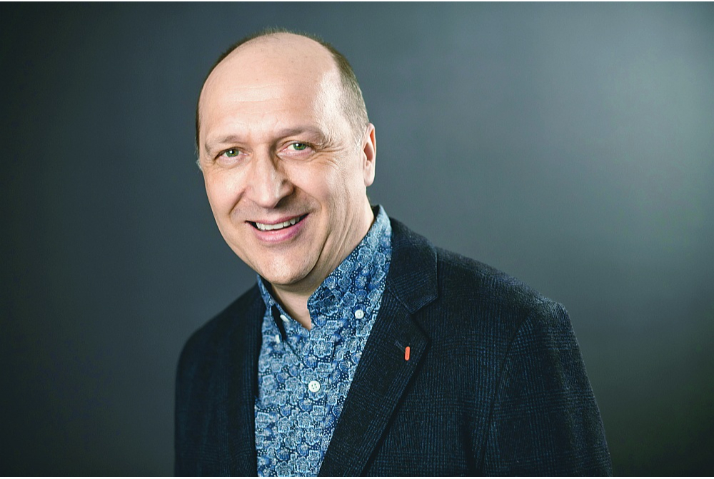 Kaspars Odiņš, žurnālists, filmu scenārists.