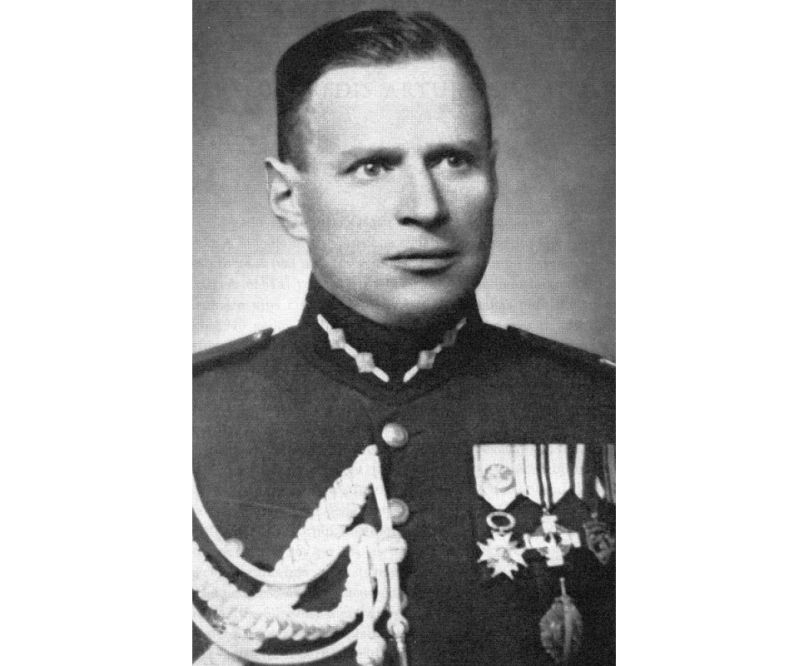 Arturs Silgailis (1895–1997).