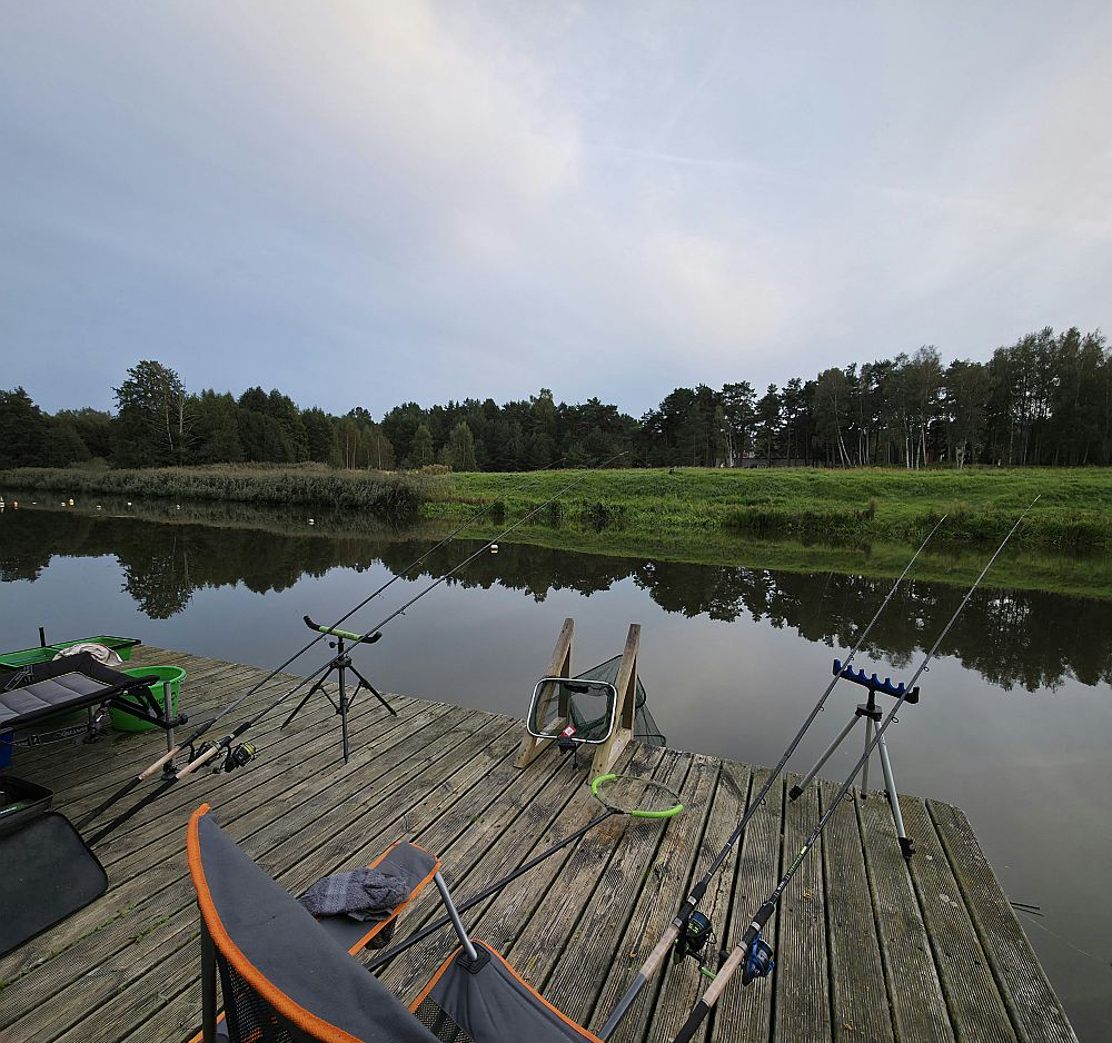 Atrast vēlamo pieeju varēs ātrāk, ja aprīkojumā būs divas makšķeres.