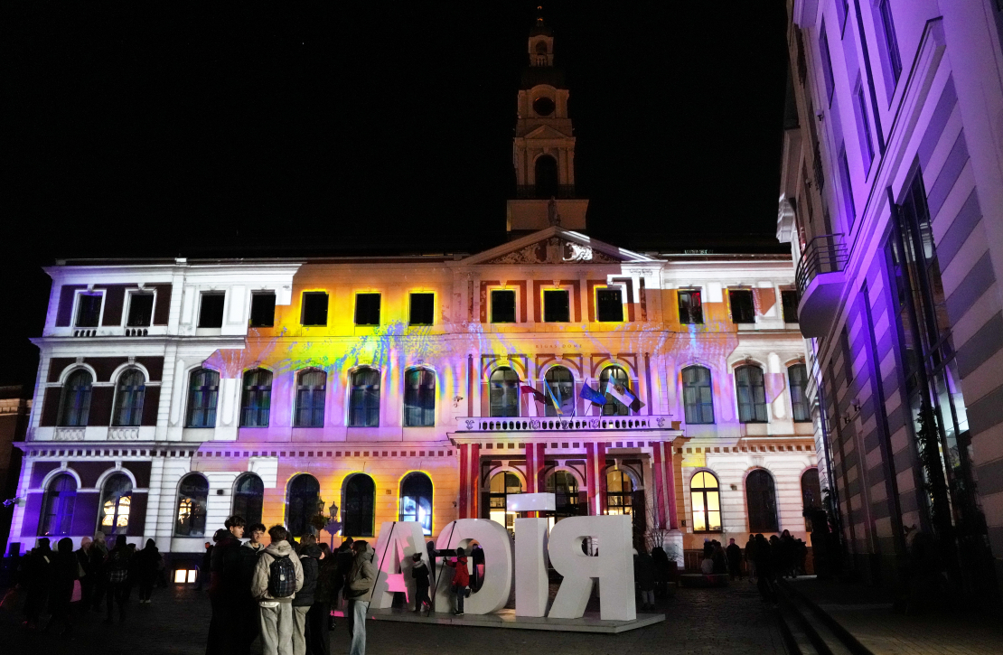 Gaismas festivāls "Staro Rīga 2025".