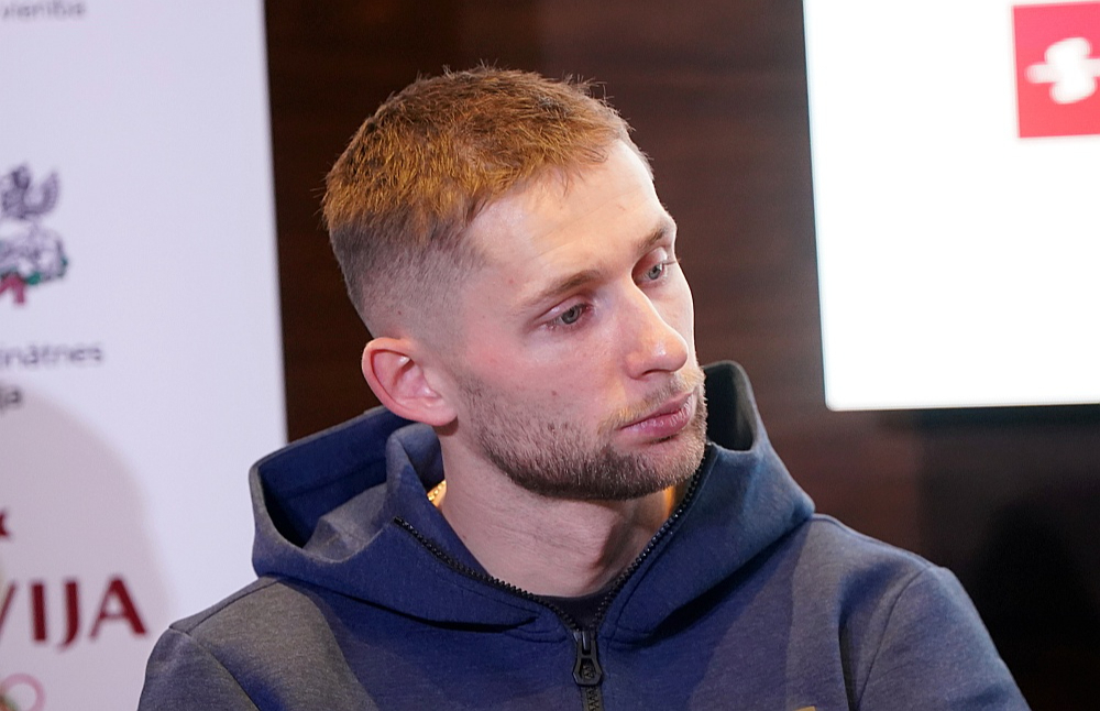 Roberts Plūme šovasar kļuva par tēvu, un jaunā loma viņu padarot vēl spēcīgāku un motivētāku.