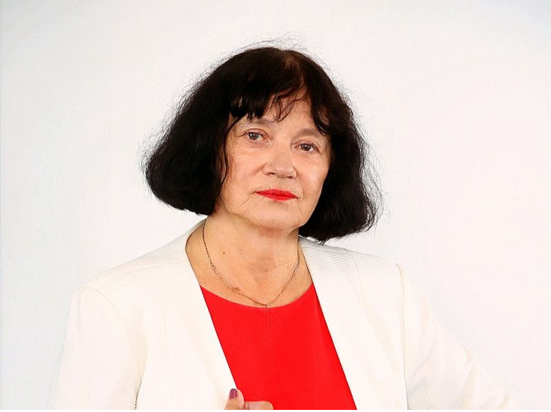 Maija Krekle: "Ir jānotur apziņa, ka jāiet cauri tumsas lokiem – vienalga, cik ilgi un tālu, tu tomēr iziesi tiem cauri. Diemžēl nekas nav mūžīgs, arī dzīve, bet tā gaisma acu priekšā jātur."