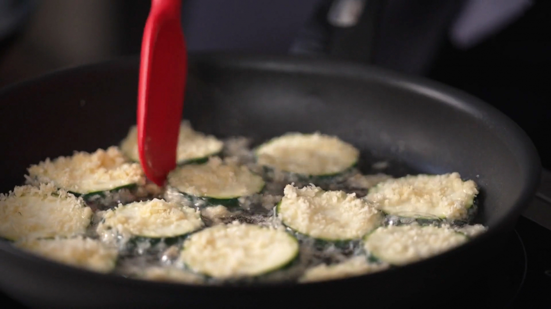 Kraukšķīgie kabači ar sieru.