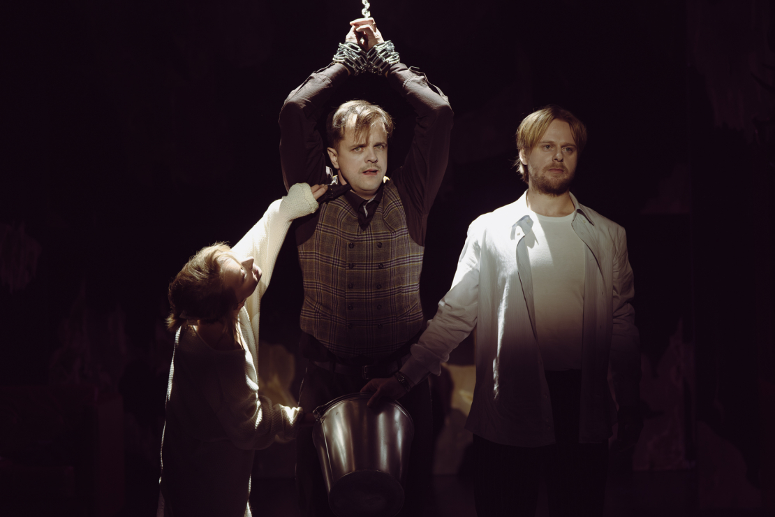 Dailes teātra Jaunajā zālē izrāde "Nāve un meitene".