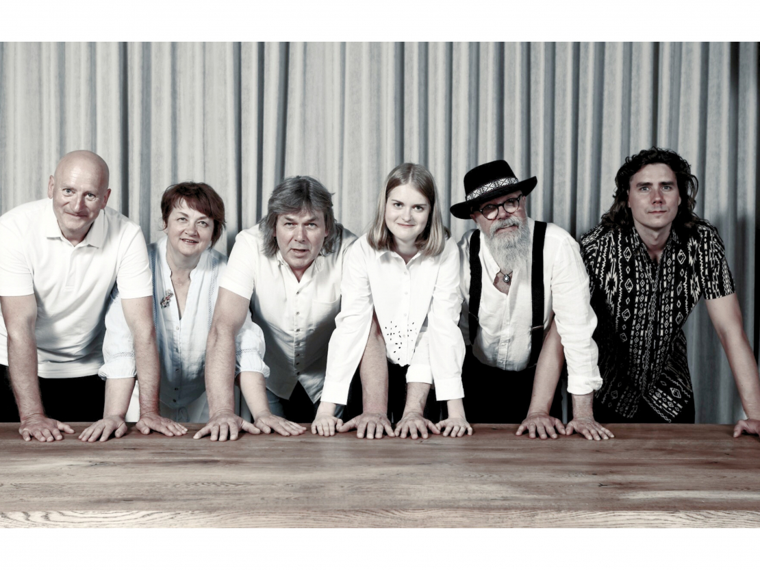 Grupa "Viedais Fonogrāfs".