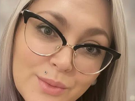 Rītausmu bibliotēkas vadītāja Dace Kuzmina.