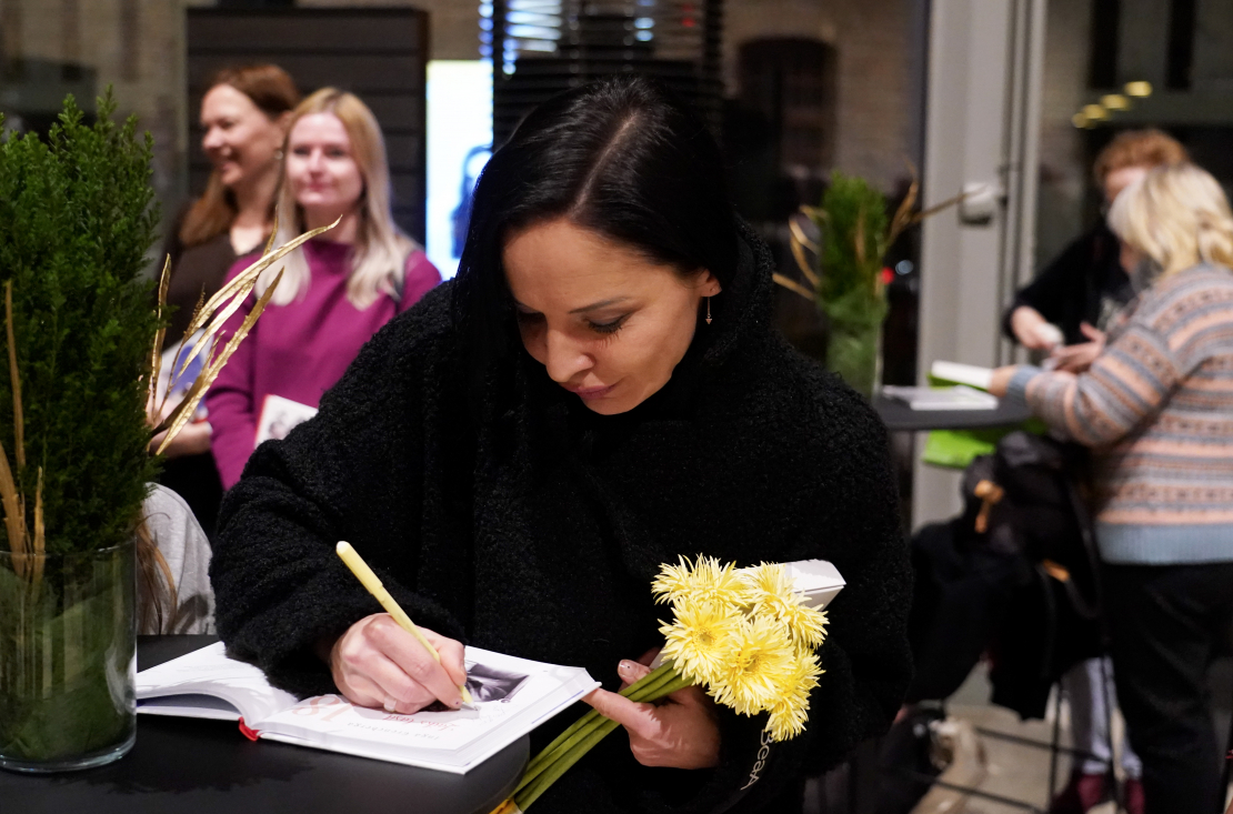 Stāstu krājuma "24 stāsti bērniem Ziemassvētkos" atvēršanas svētki