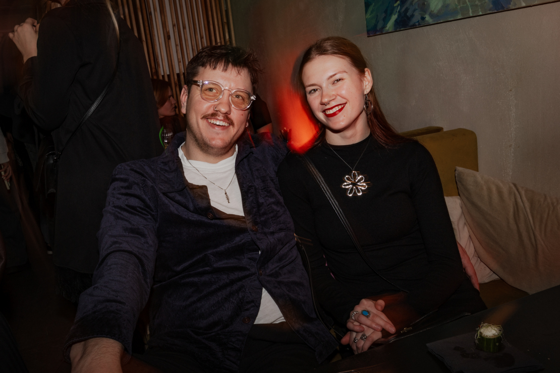 Dziedātāja Olga Rajecka prezentē klipu, plati un koncertus.