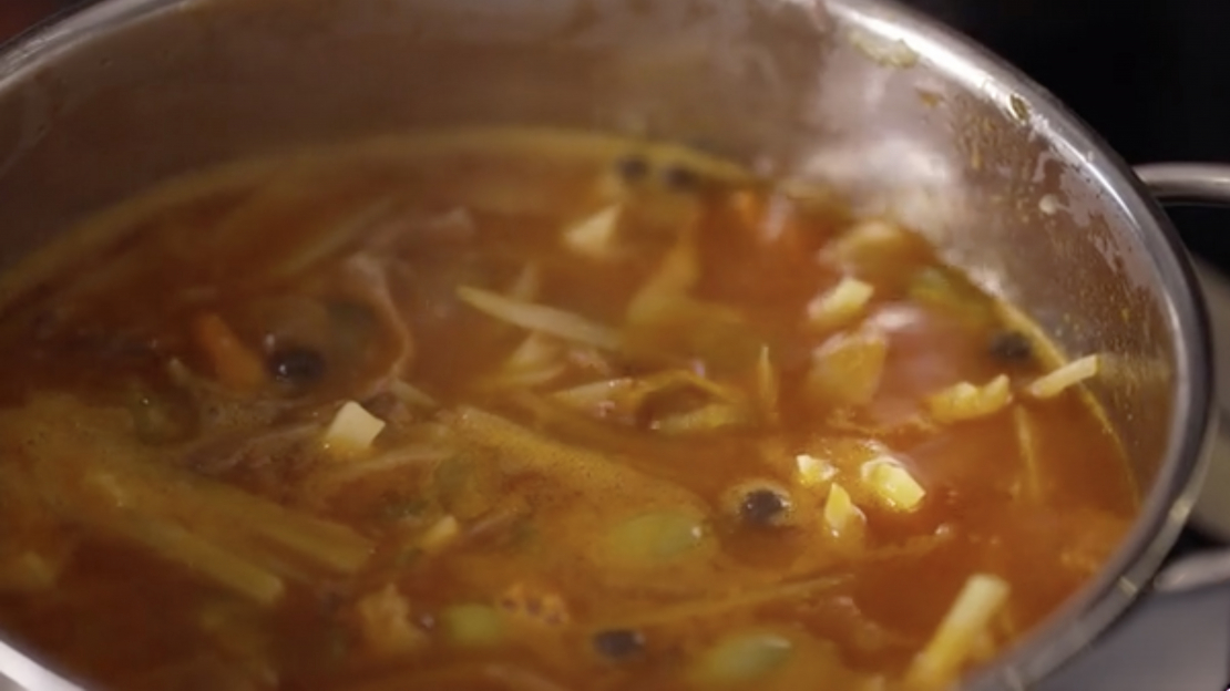 Soļanka Mārtiņa Sirmā gaumē,