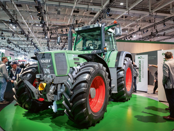 No iekšdedzes dzinēja, pārnesumkārbām un šasijām līdz hidraulikai, elektrifikācijai un palīdzības sistēmām – izstādē "Agritechnica 2025".