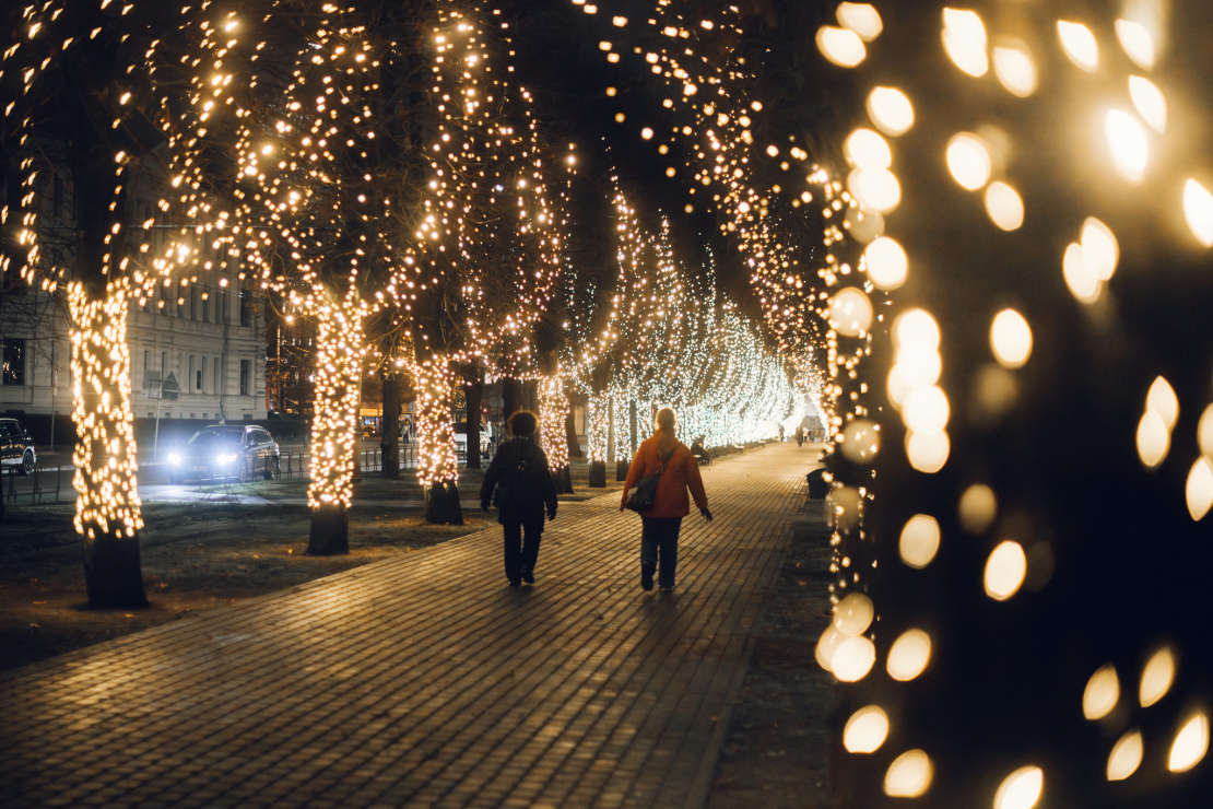 Rīga izgreznota Ziemassvētku noskaņās.