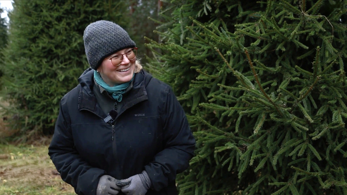 Stādaudzētavas “Meža Rasas” saimniece Aija Ozoliņa.