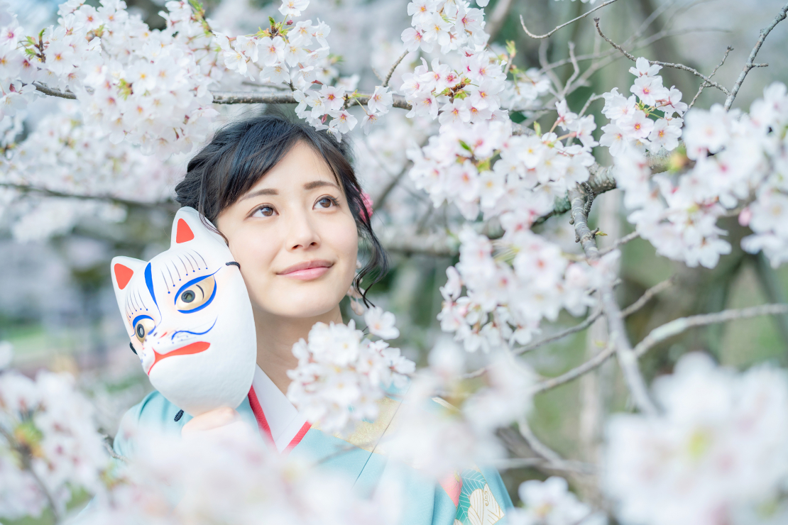 Tāpat bija spēkā ticējums, ka kaķis spēj pieņemt sievietes vai bērna veidolu...