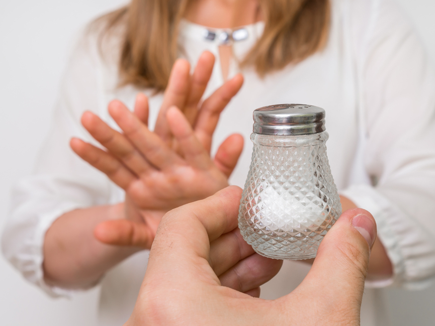 Pavisam no sāls atteikties nevajadzētu.