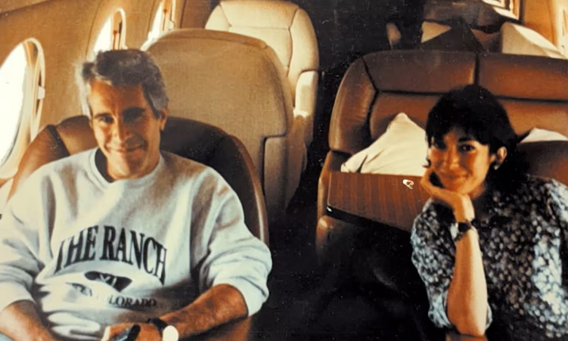 Gīsleina Maksvela un Džefrijs Epstīns.