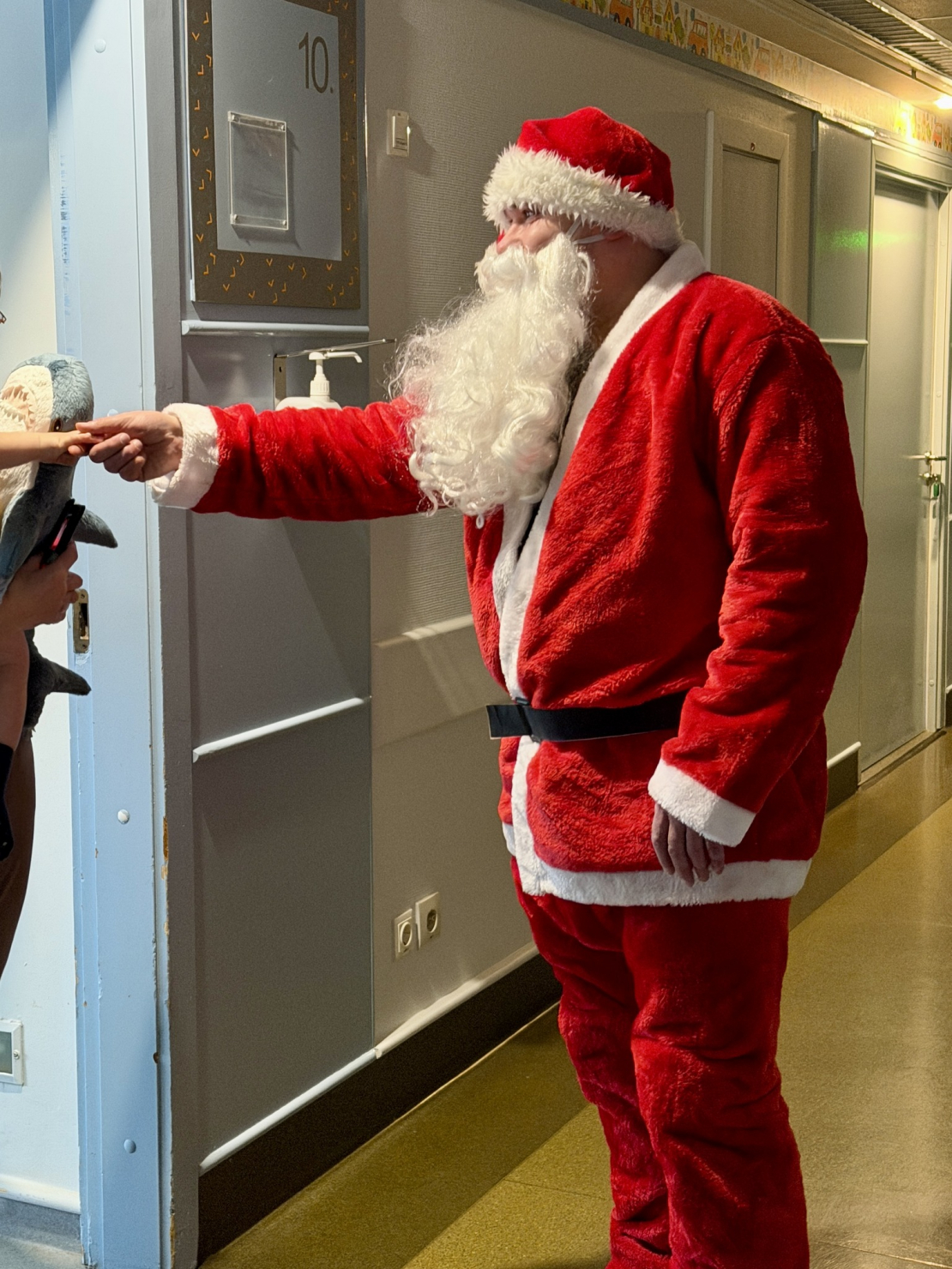 Kanādas karavīru labdarības akcija Daugavpils slimnīcā.