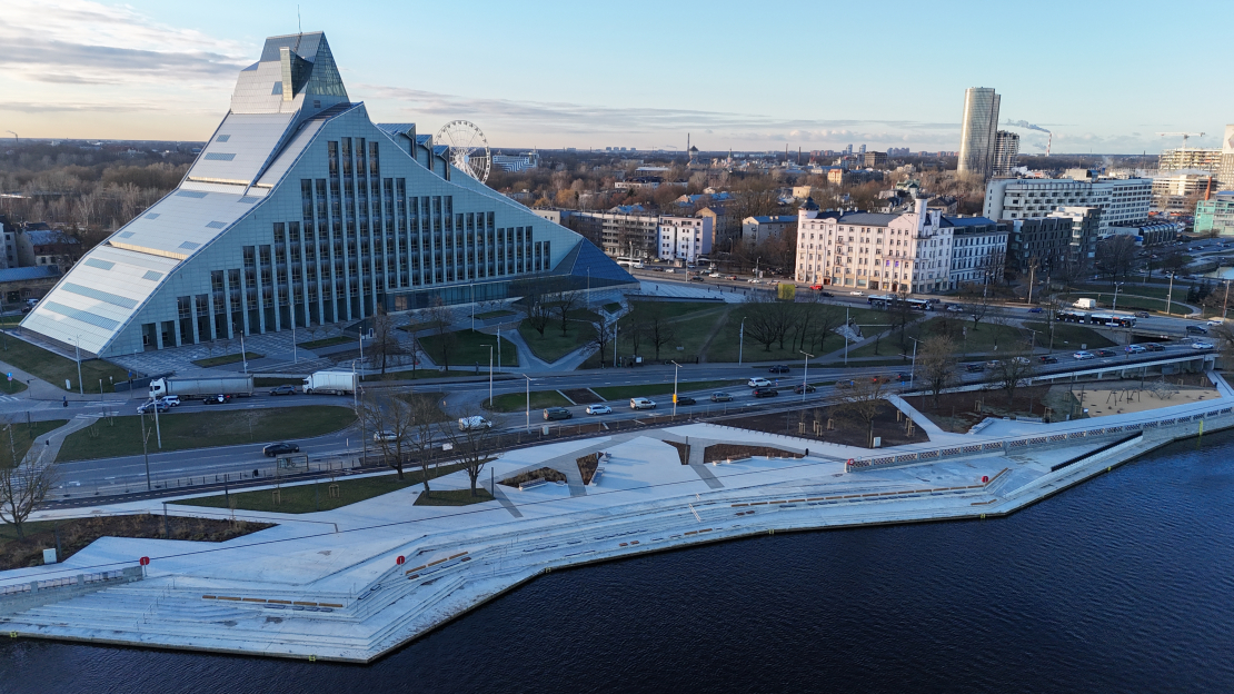 Mūkusalas ielas promenāde pēc pārbūves.