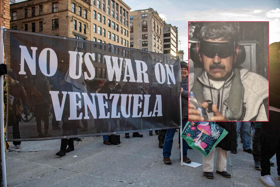 Cilvēki 3. janvārī 2026. gadā Bostonā, Masačūsetsas štatā, "Boston Common" parkā piedalās demonstrācijā pret ASV militāro rīcību Venecuēlā. 
ASV prezidents Donalds Tramps sestdien paziņoja, ka Savienotās Valstis “pārņems kontroli” pār Venecuēlu un izmantos tās milzīgās naftas rezerves pēc tam, kad bombardēšanas operācijas laikā no valsts tika izvests kreisi noskaņotais līderis Nikolass Maduro.