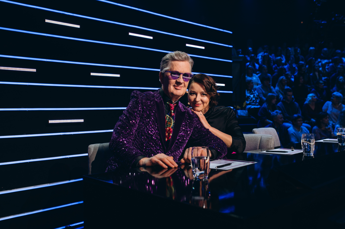 Šova "Pārdziedi mani!" sestā epizode.