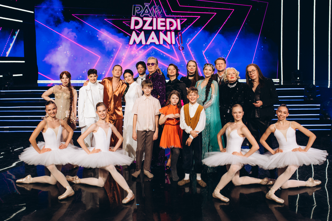 Šova "Pārdziedi mani!" sestā epizode.