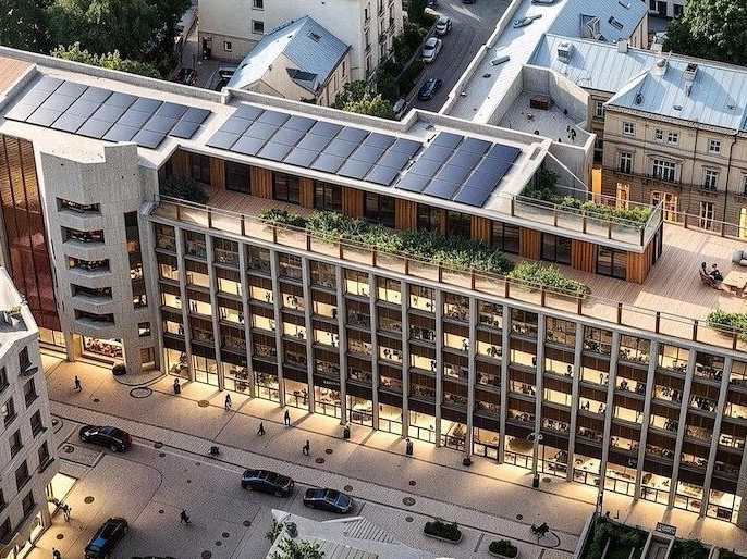 Nams Skolas ielā 21.