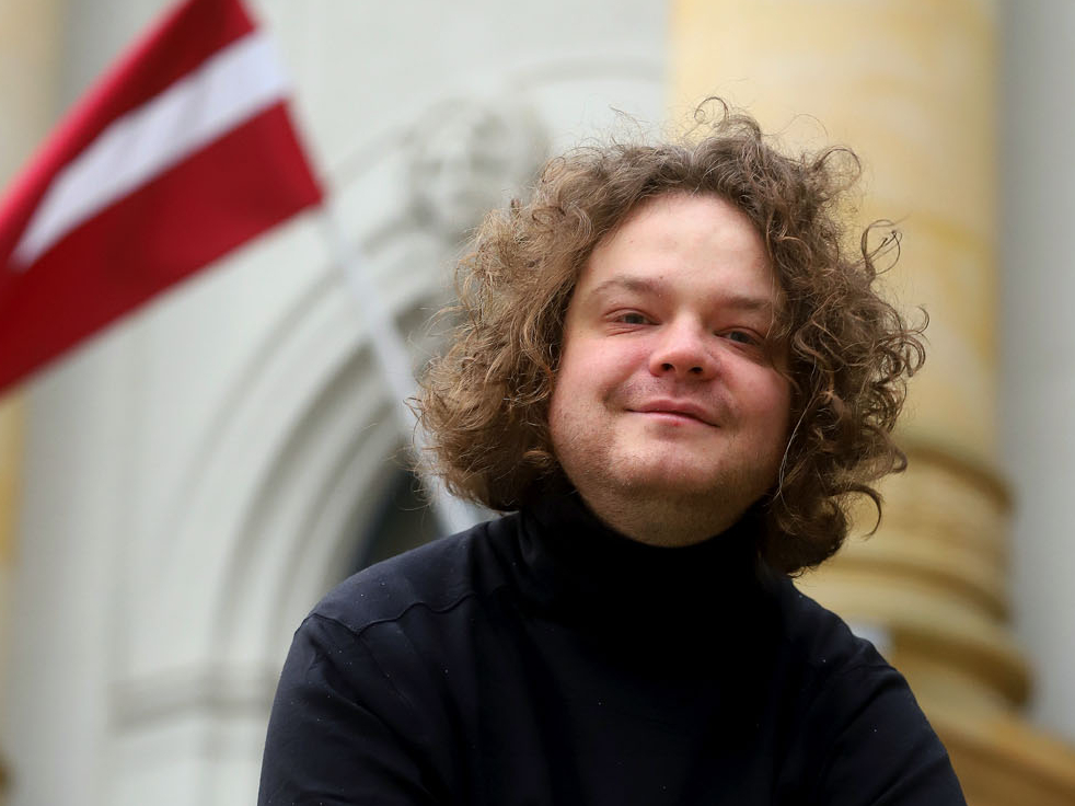 Latviešu  režisors, scenārists un producents Matīss Kaža.