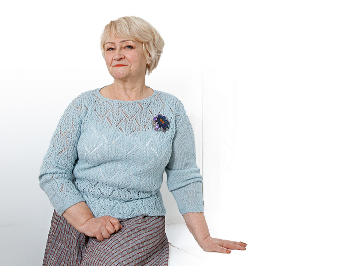 Džemperis mežģīņu adījumā.