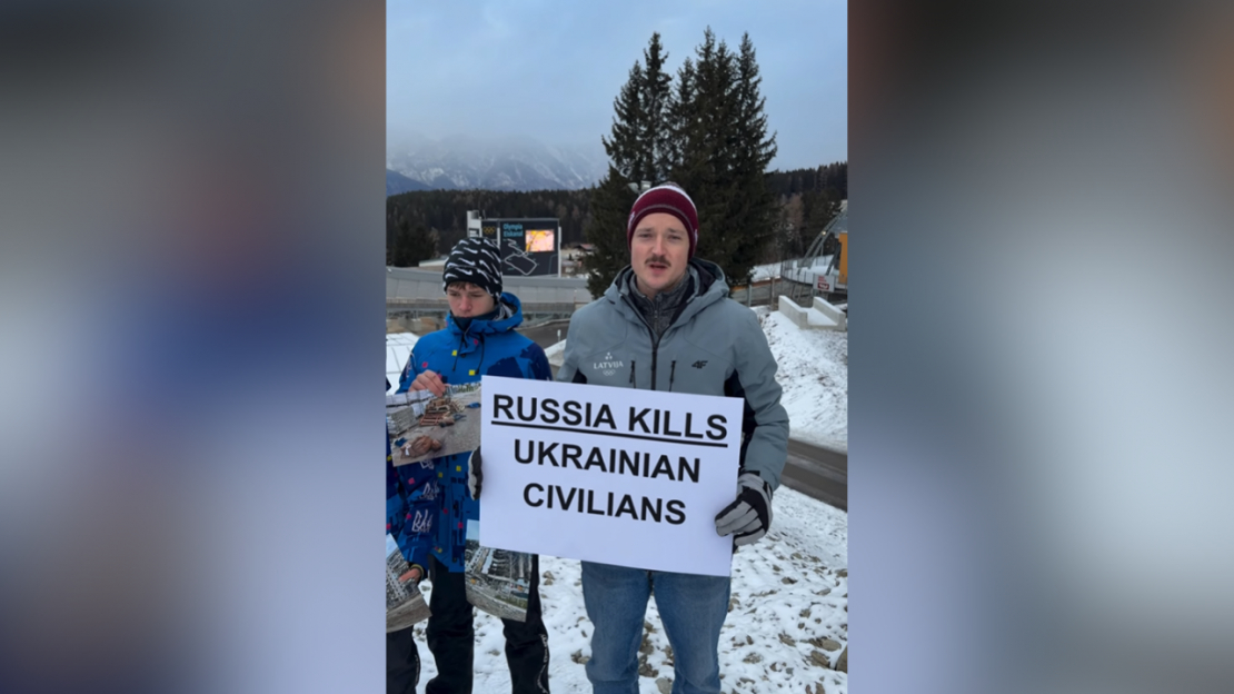 Ekrānuzņēmums no protesta video.