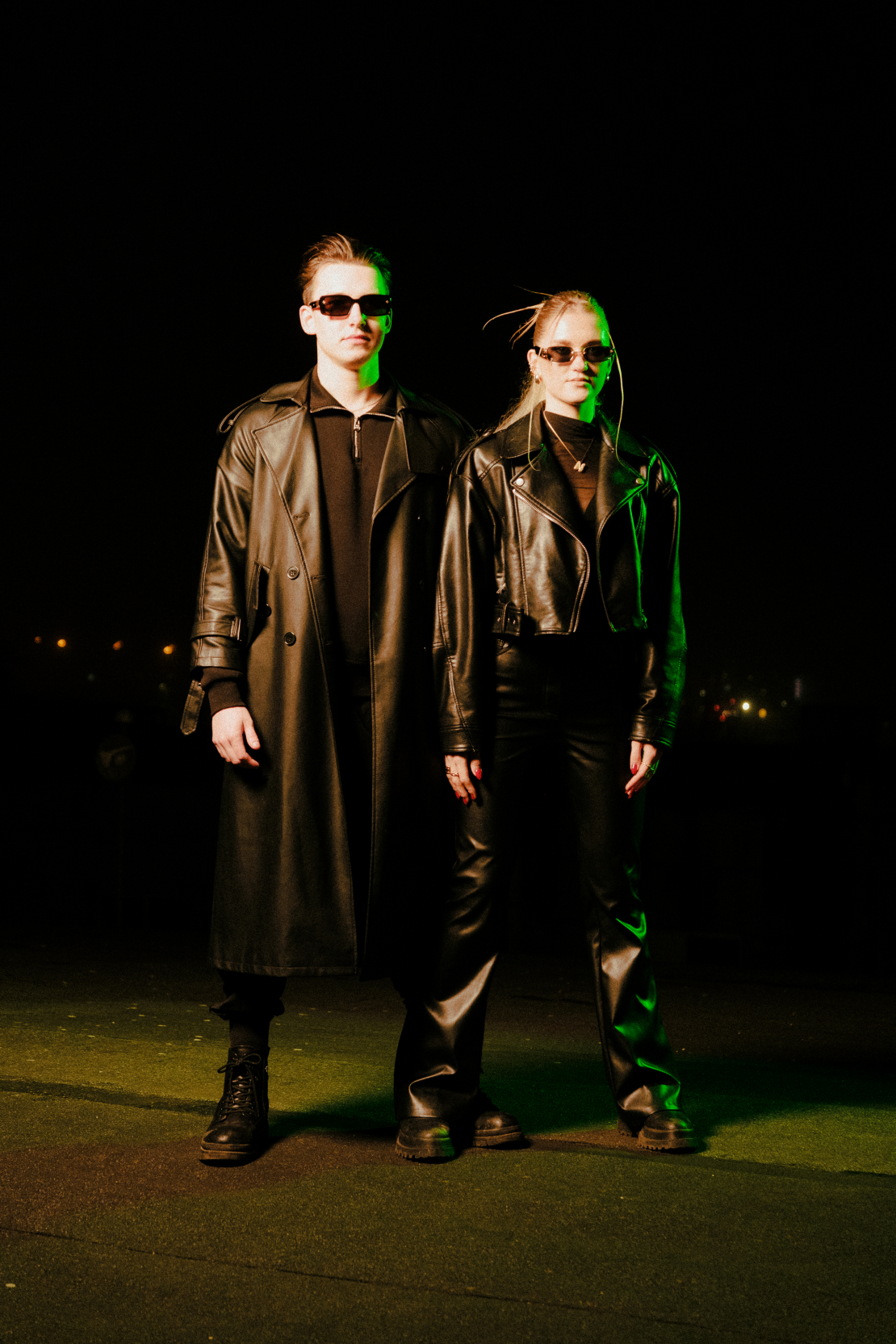 Mūzikas izpildītāja DEI videoklipa filmēšanas laikā.