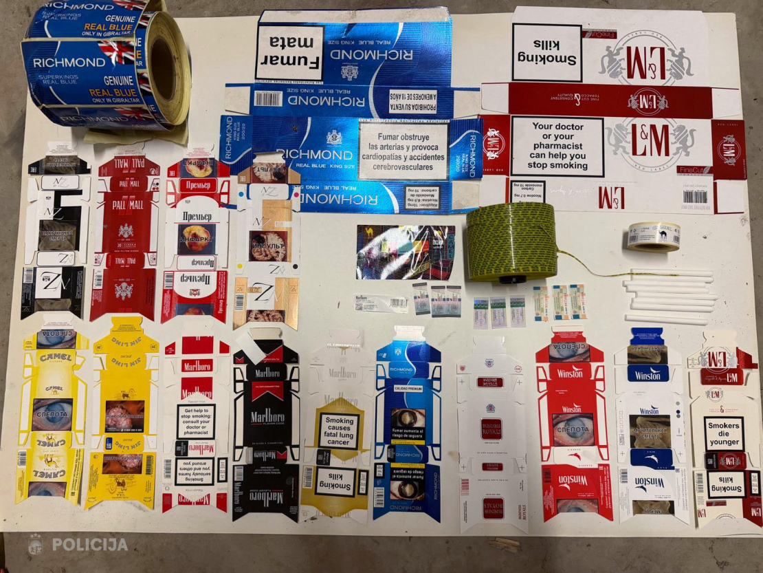 Nelegāla cigarešu ražotne.