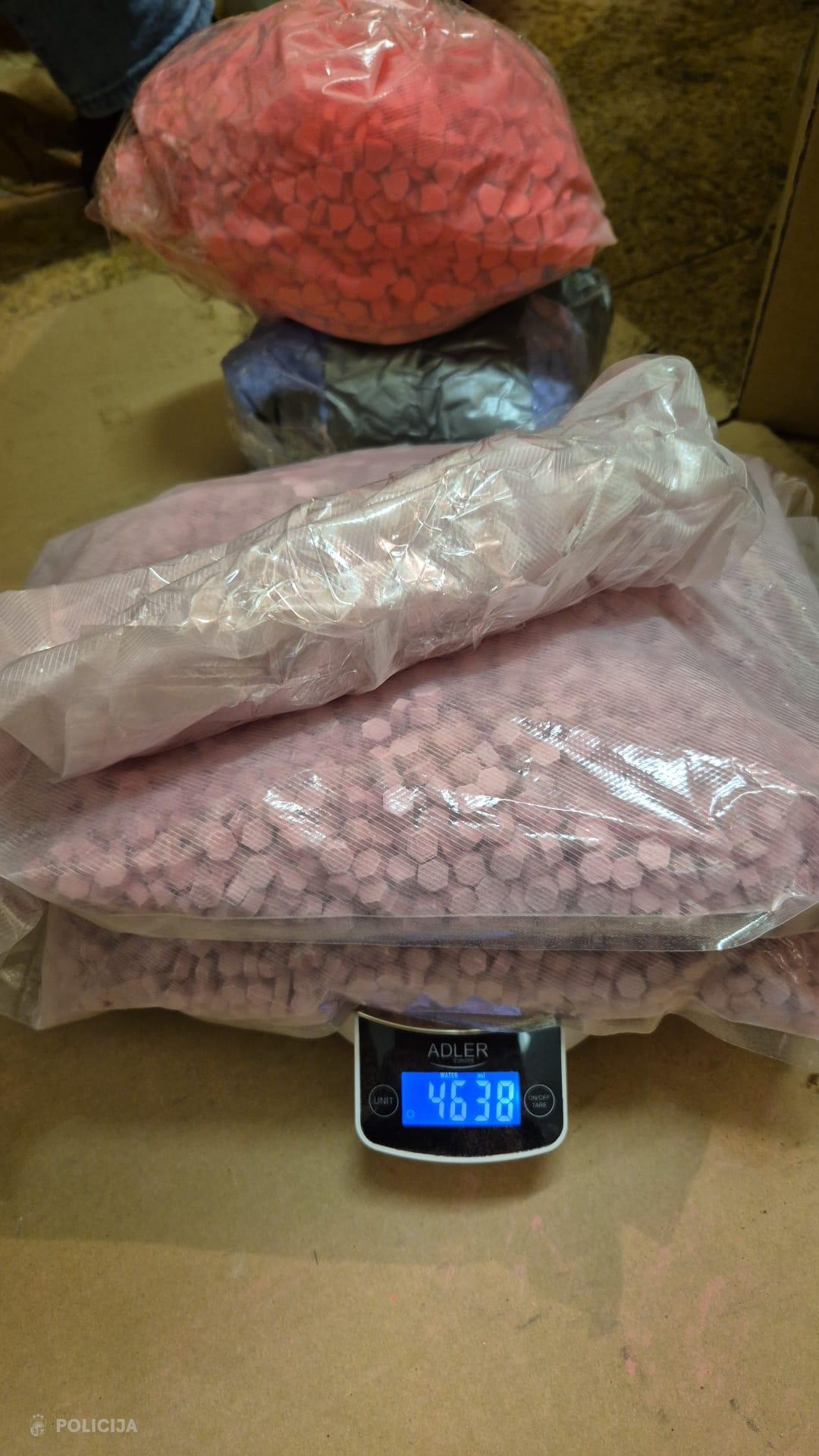 Pļavniekos aizturēts narkodīleris.