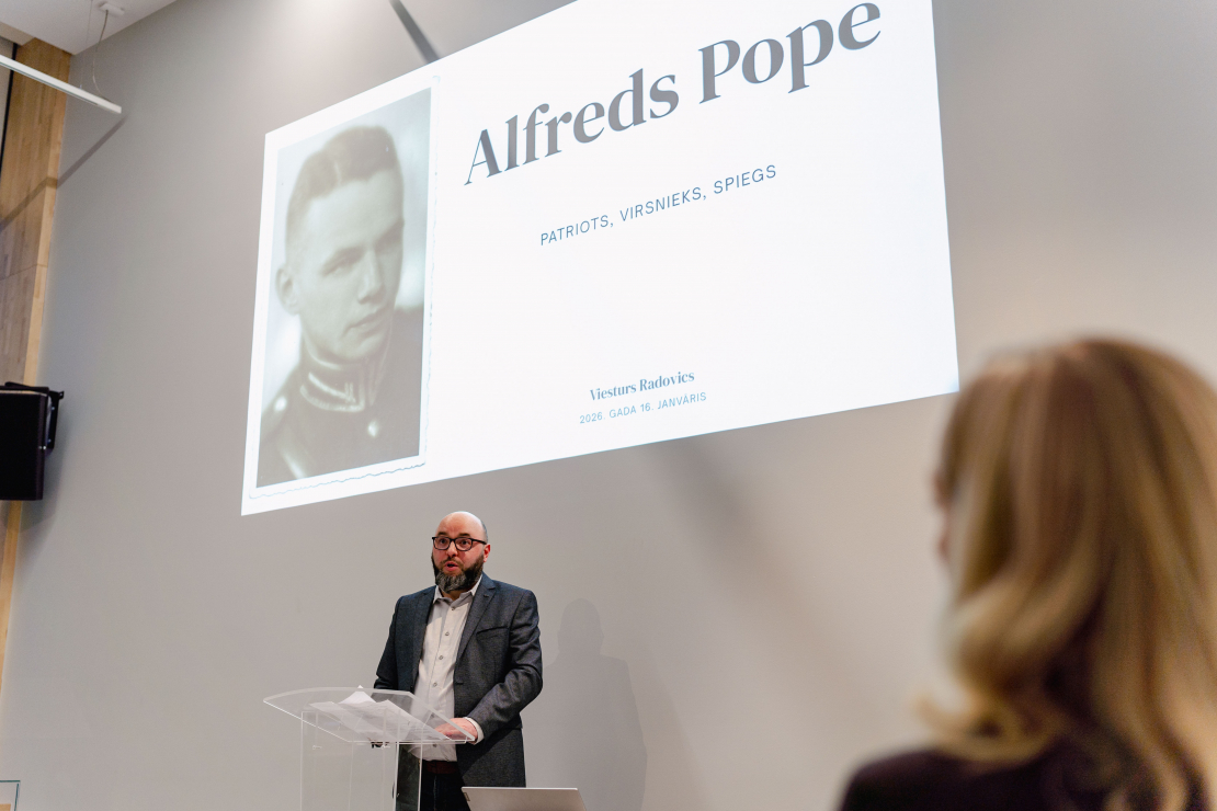 Grāmatas "Vienpatis. Latviešu virsnieka dzīvesstāsts" atvēršanas pasākums. Viesturs Radovics.