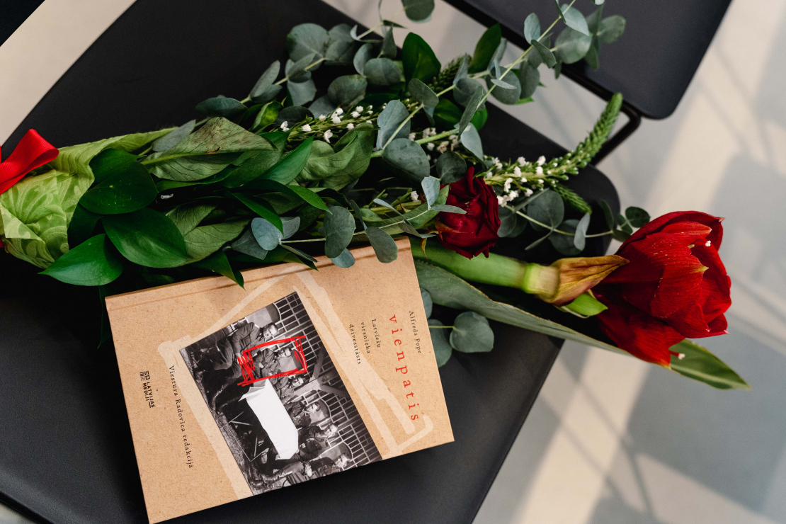 Grāmatas "Vienpatis. Latviešu virsnieka dzīvesstāsts" atvēršanas pasākums.